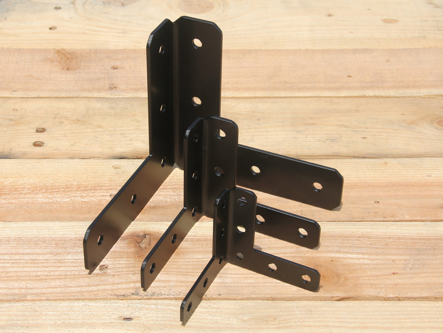 90 Degree L Furniture Bracket - Wood Post Brackets - construction materials - building supports - beam supports - post supports